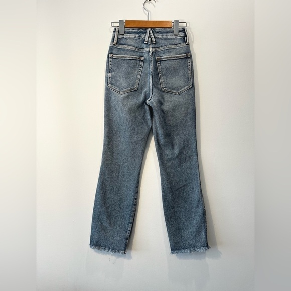 Good American Good Curve High Waist Frayed Hem Cutoff Straight Leg Jeans size 25 - Picture 9 of 11